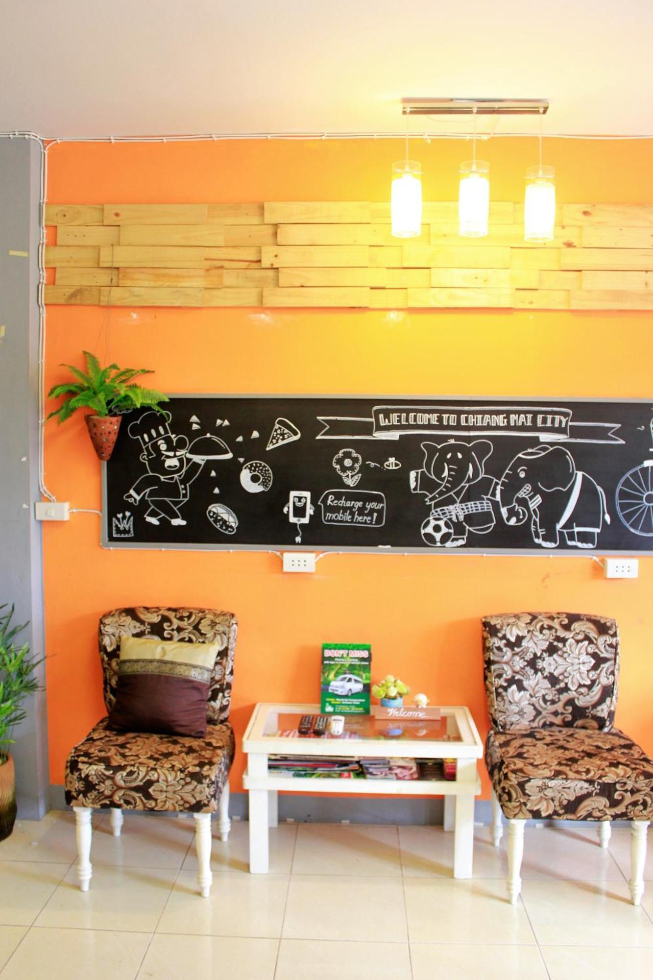 Cm City Hostel Chiang Mai Exterior foto